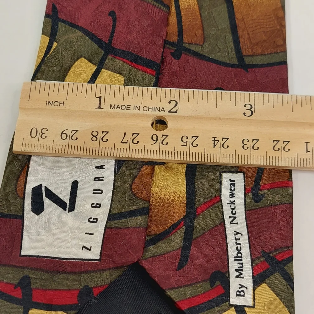 Zigguart By Mulberry Men's Tie Neckwear Made In USA 100% Silk